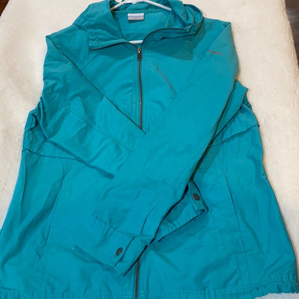 Women’s Columbia windbreaker light jacket TEAL size L